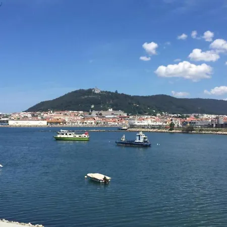 Cabedelo Beachfront Double Bedroom Viana do Castelo